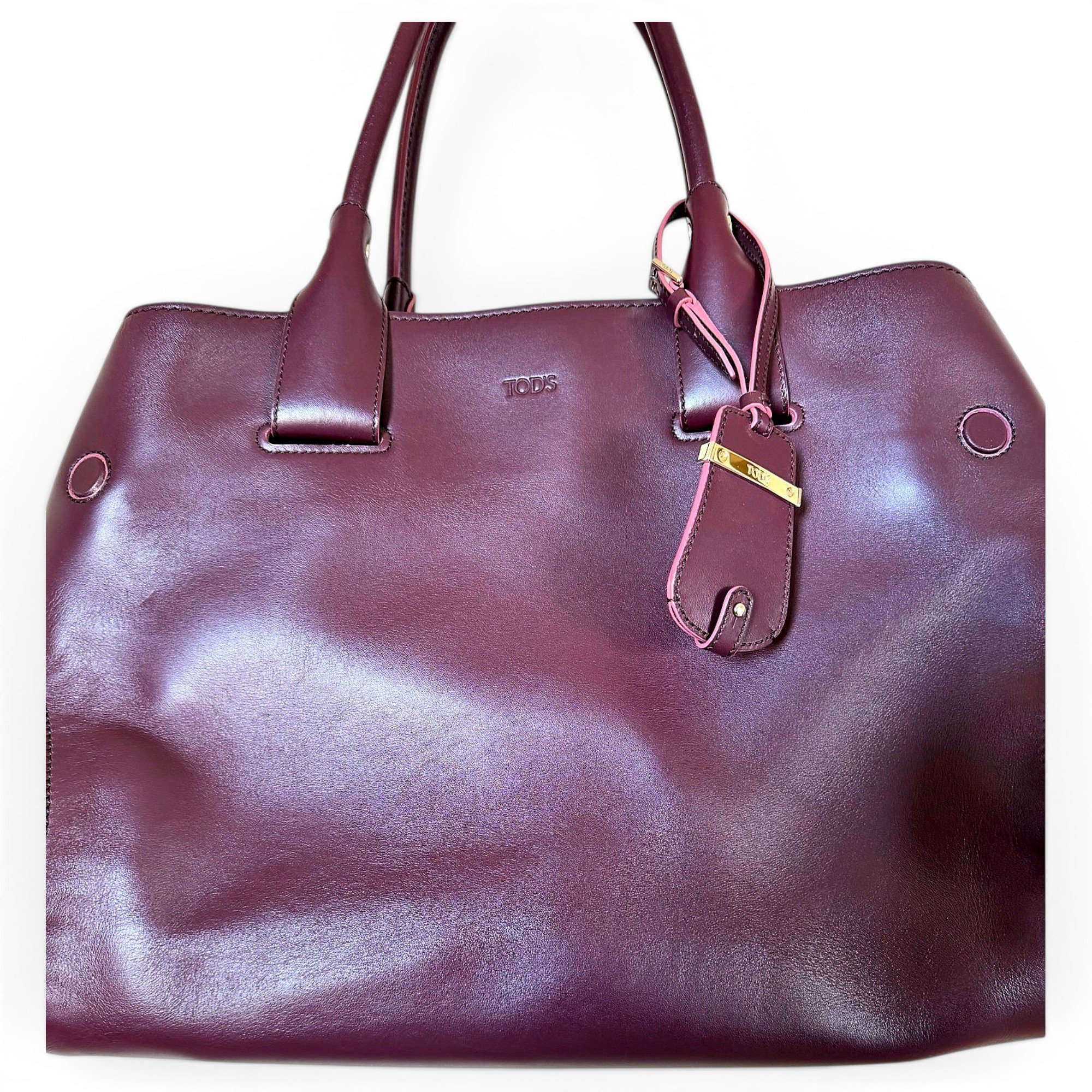 Leather handbag