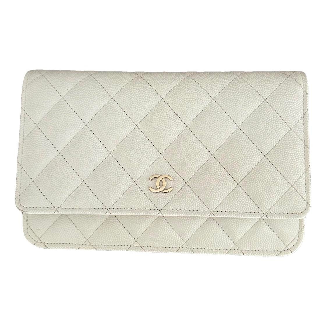 Wallet On Chain Timeless/Classique leather crossbody bag