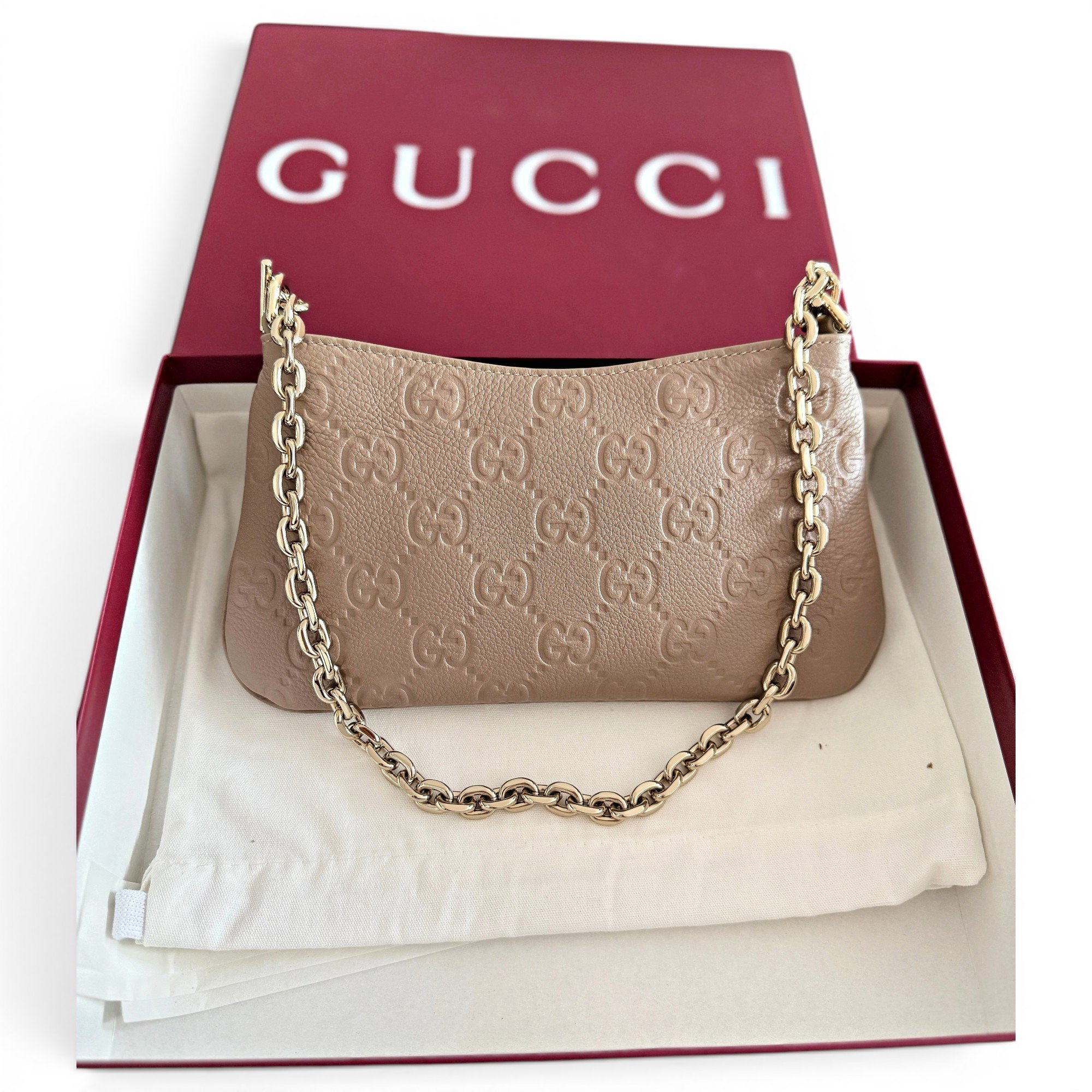 Leather handbag