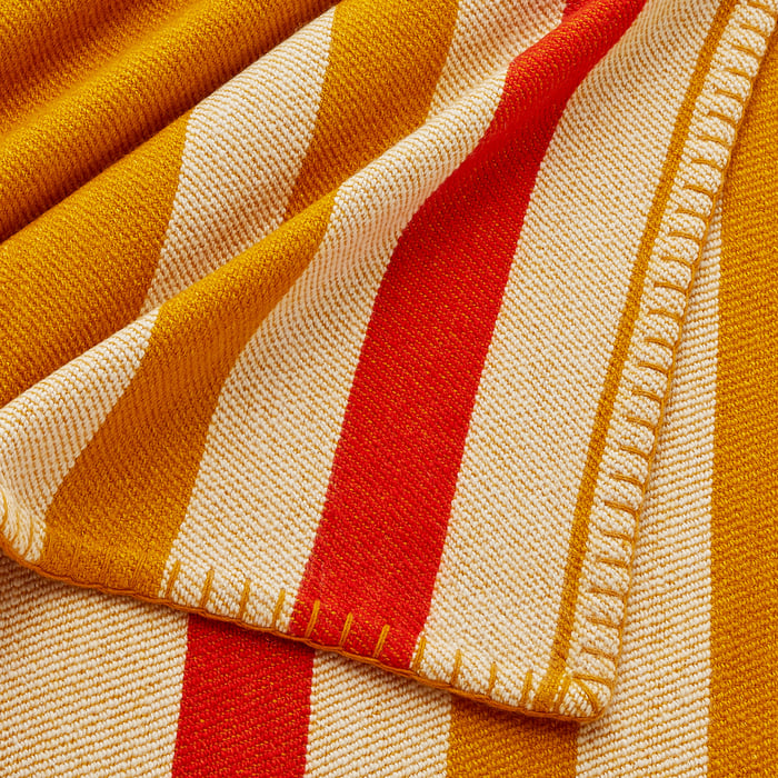 H Bayadere Poncho Blanket