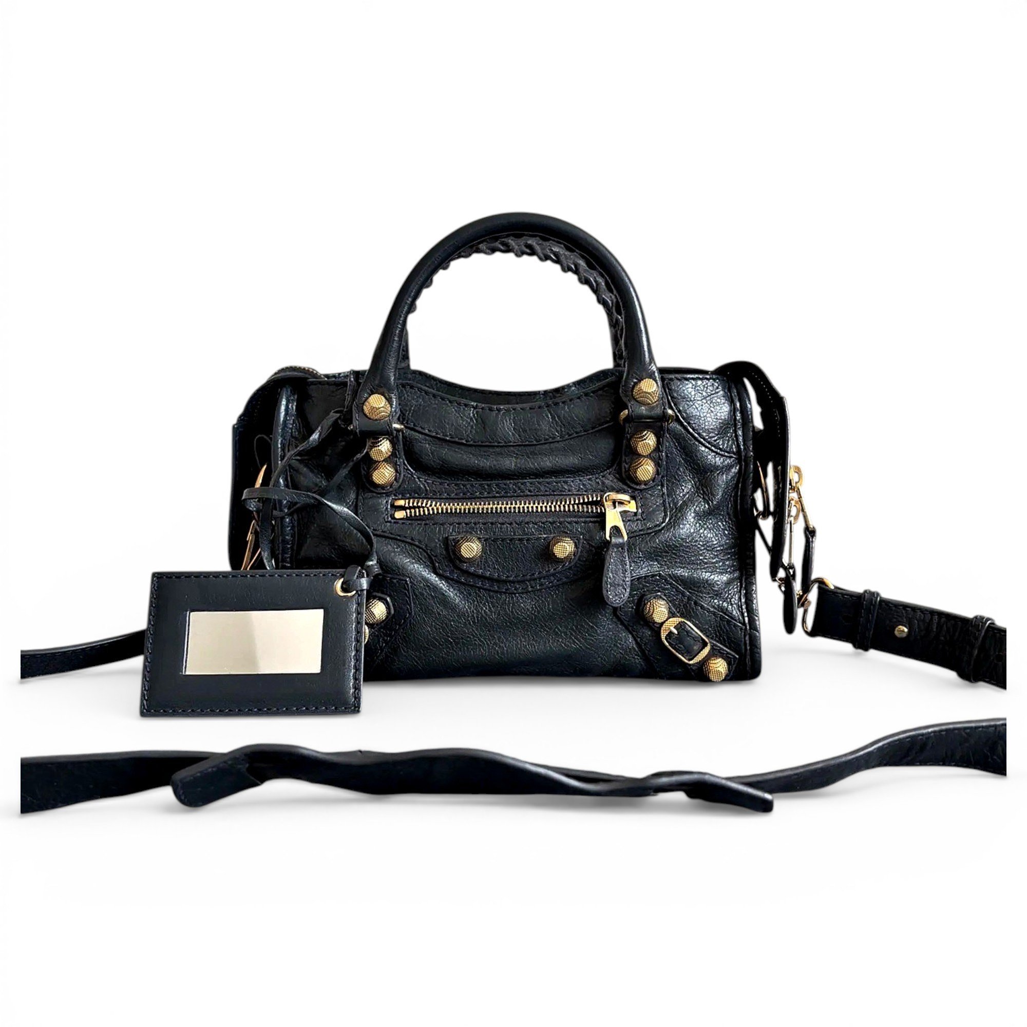 City leather crossbody bag