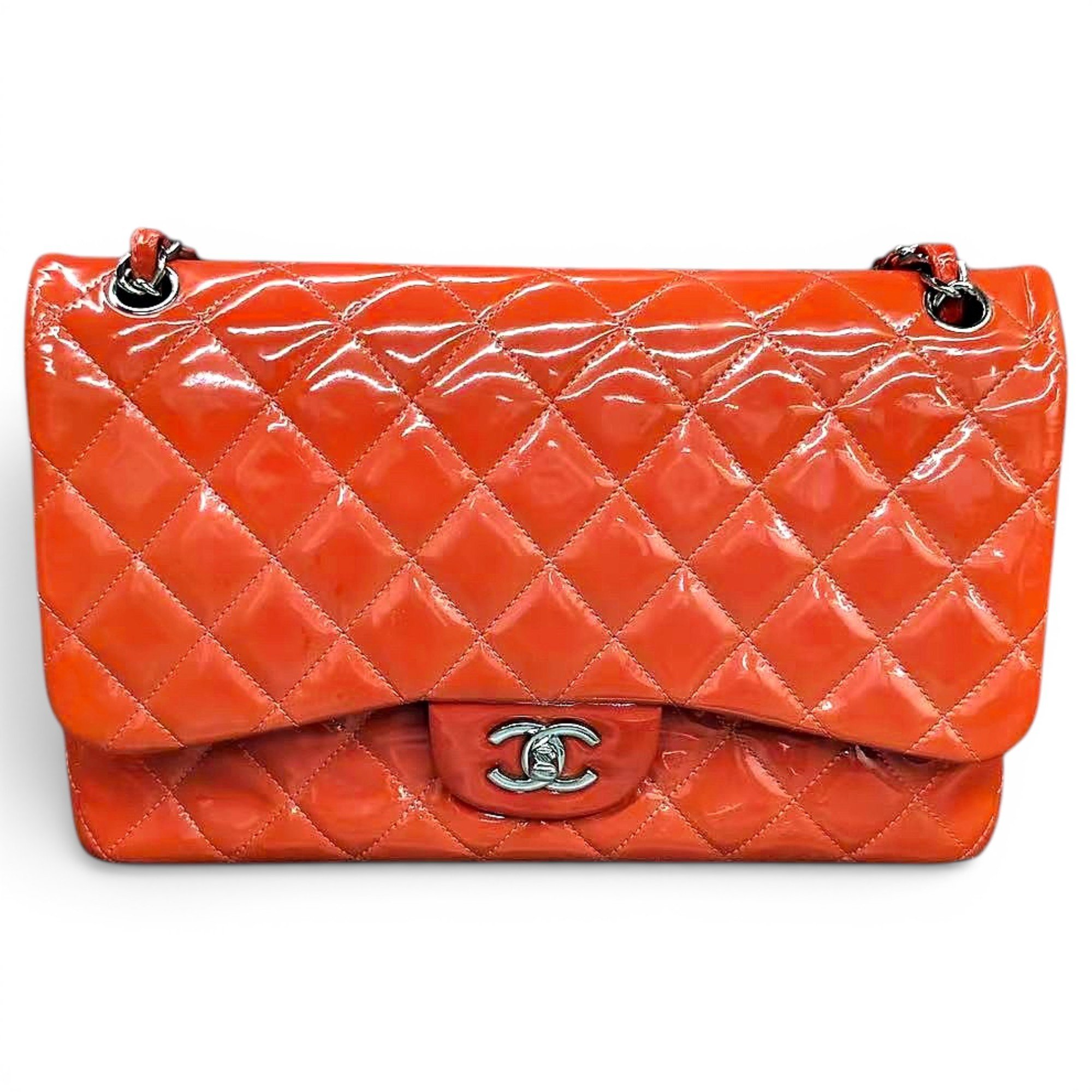 Timeless/Classique patent leather handbag
