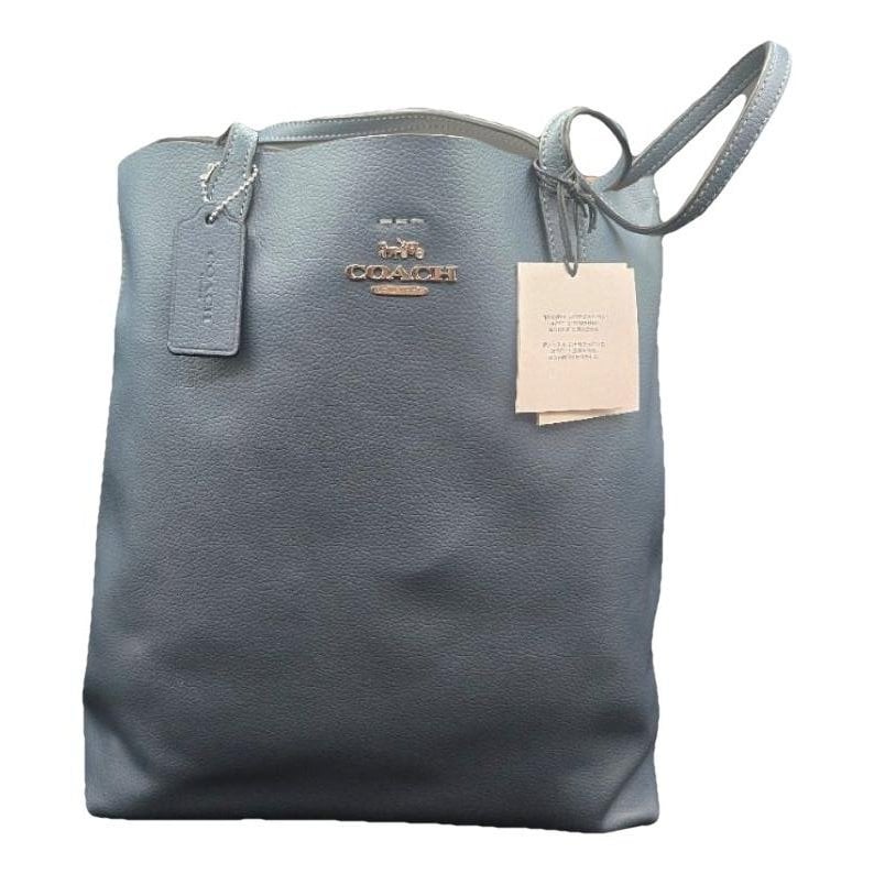 Leather tote