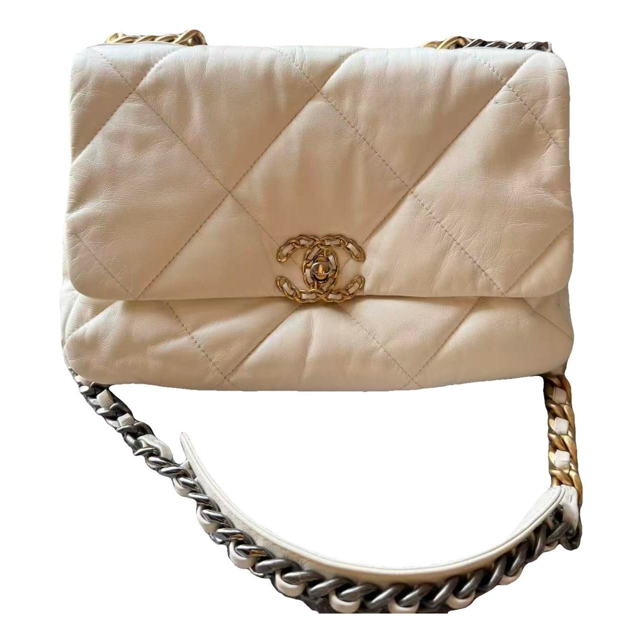 Chanel 19 leather handbag