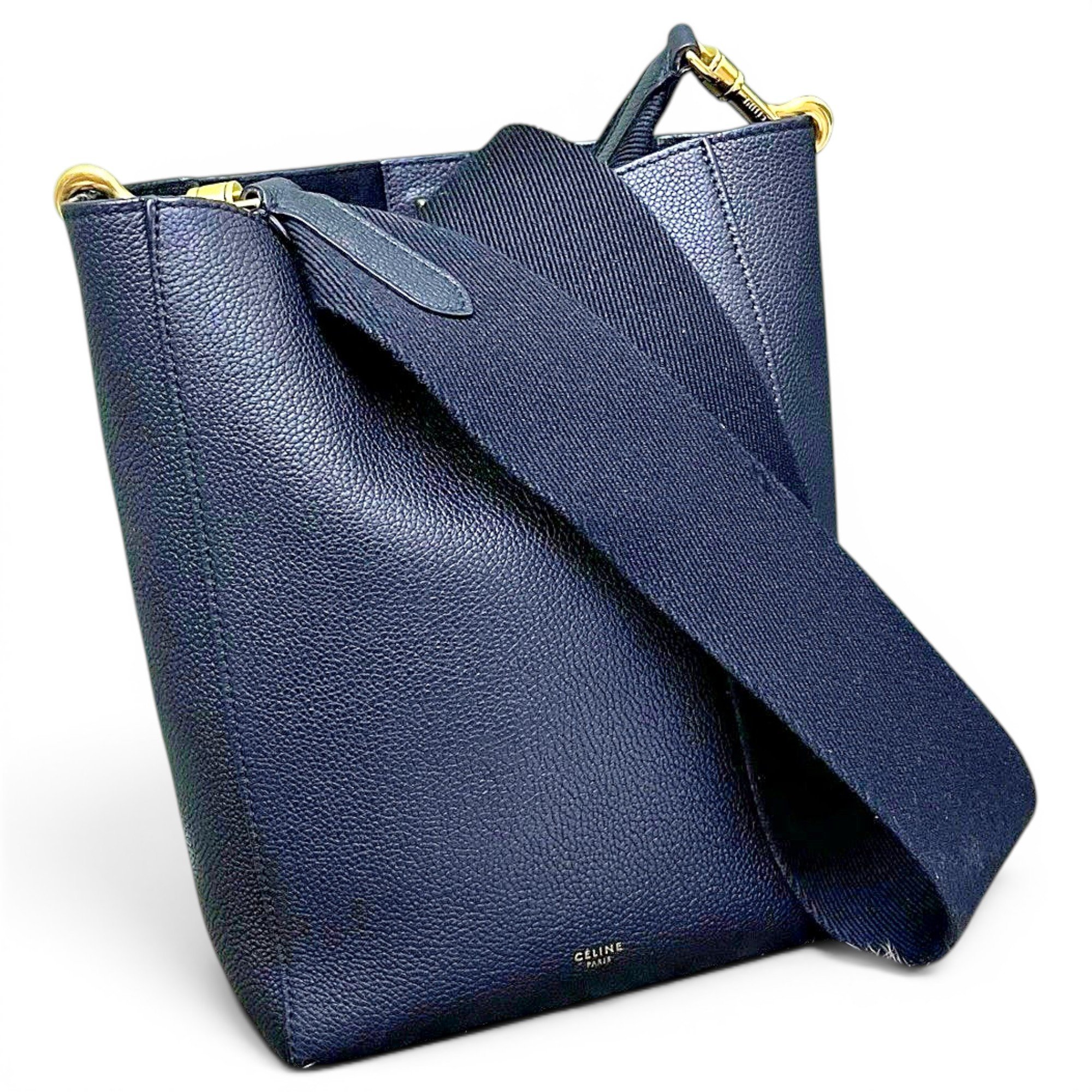 Seau Sangle leather handbag