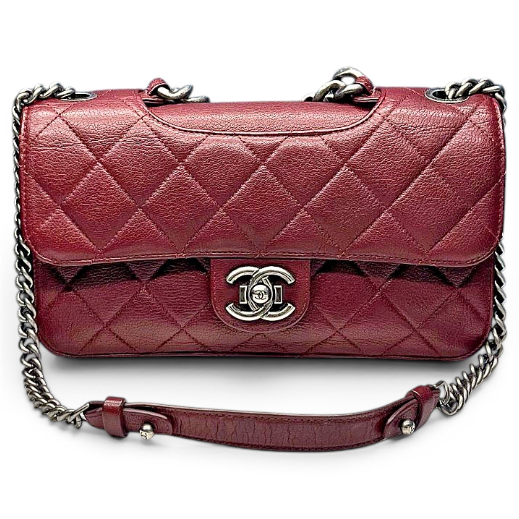 Timeless/Classique leather crossbody bag