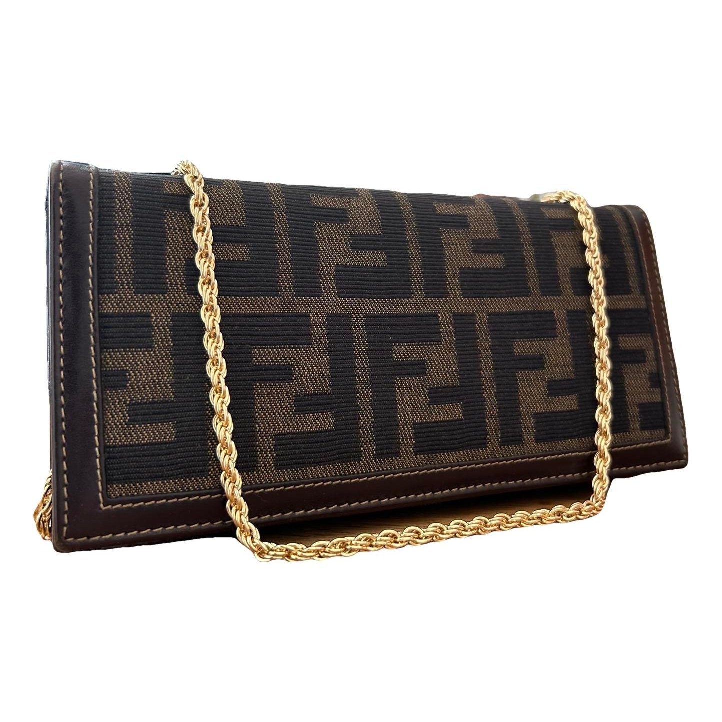 Baguette cloth crossbody bag