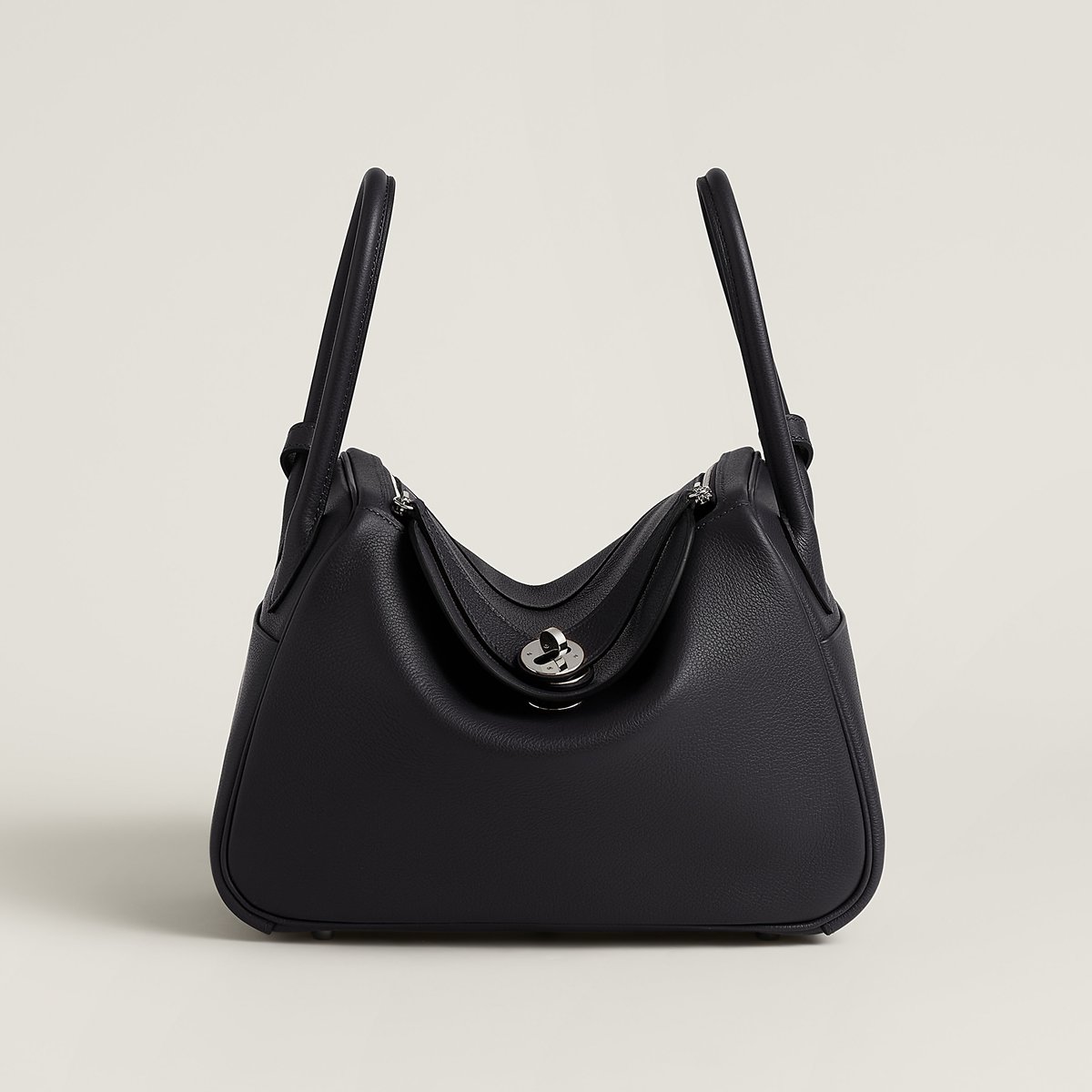 Hermès Lindy 26 in Caban