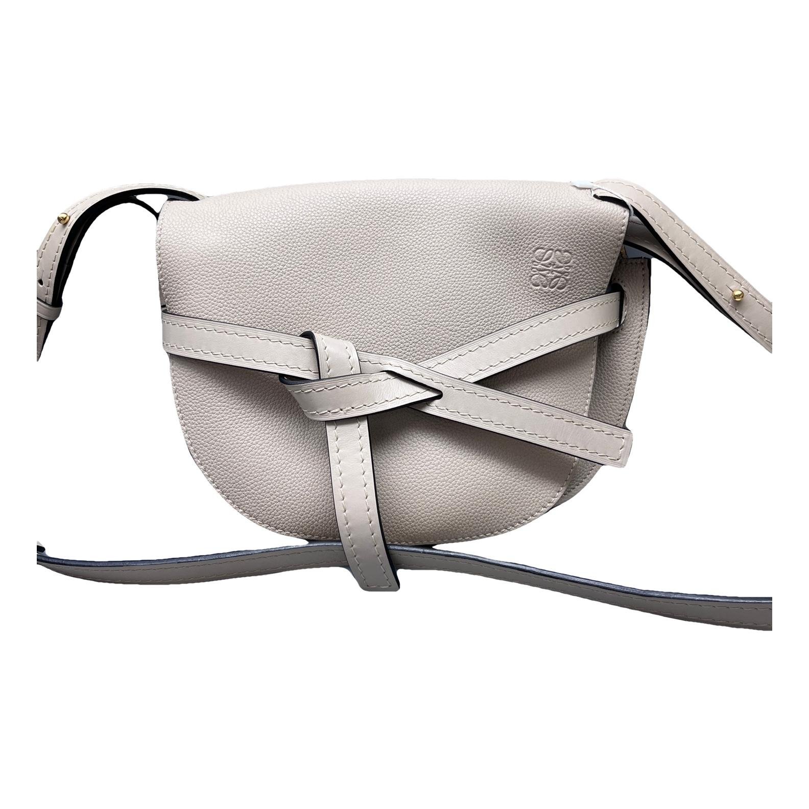 Gate leather handbag
