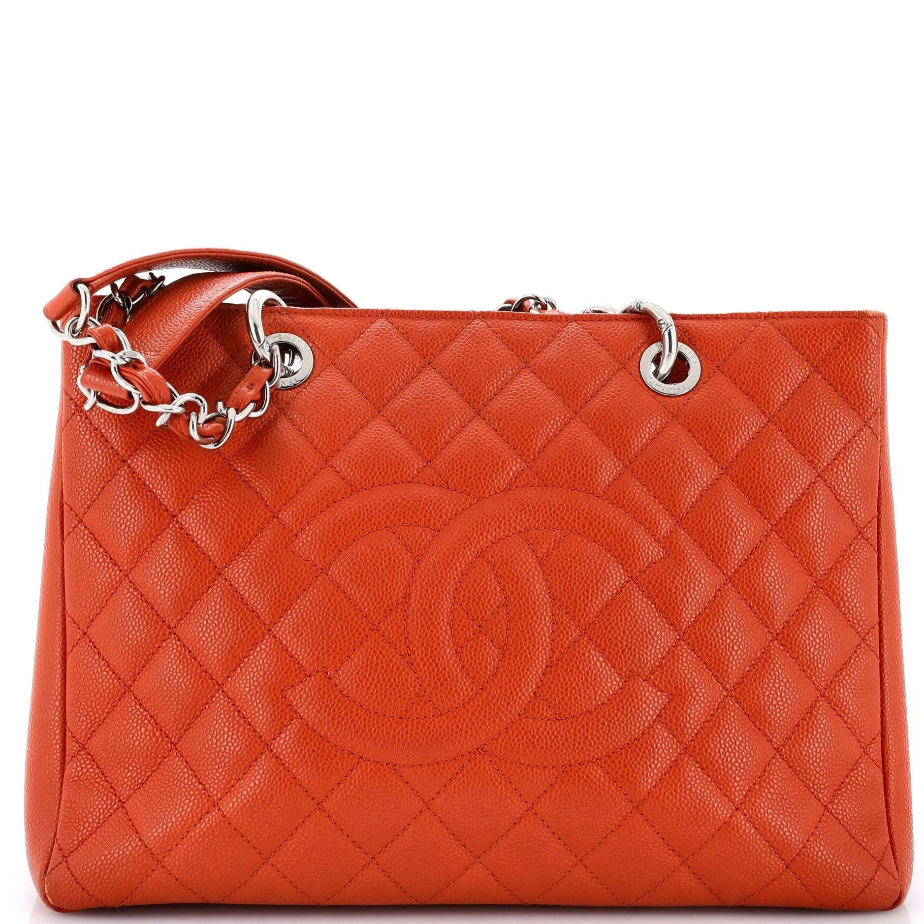 Classic CC Shopping leather tote