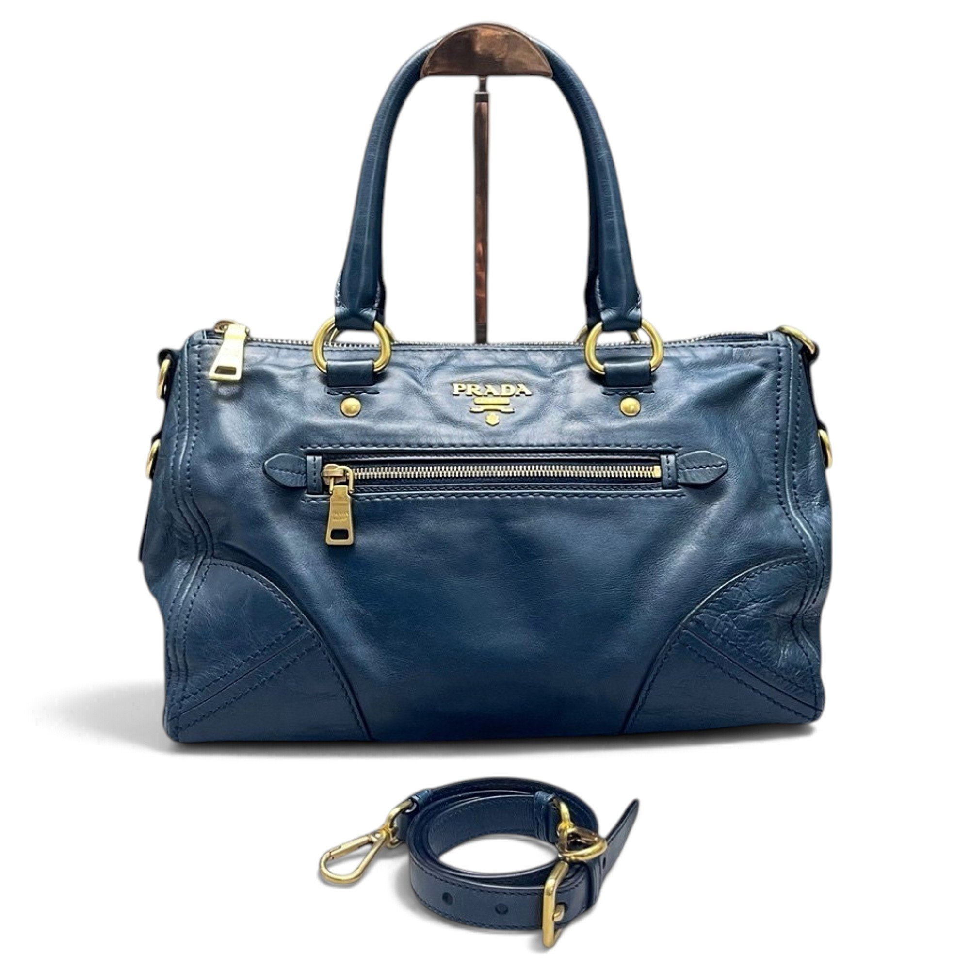 Leather handbag