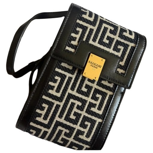 Leather clutch bag