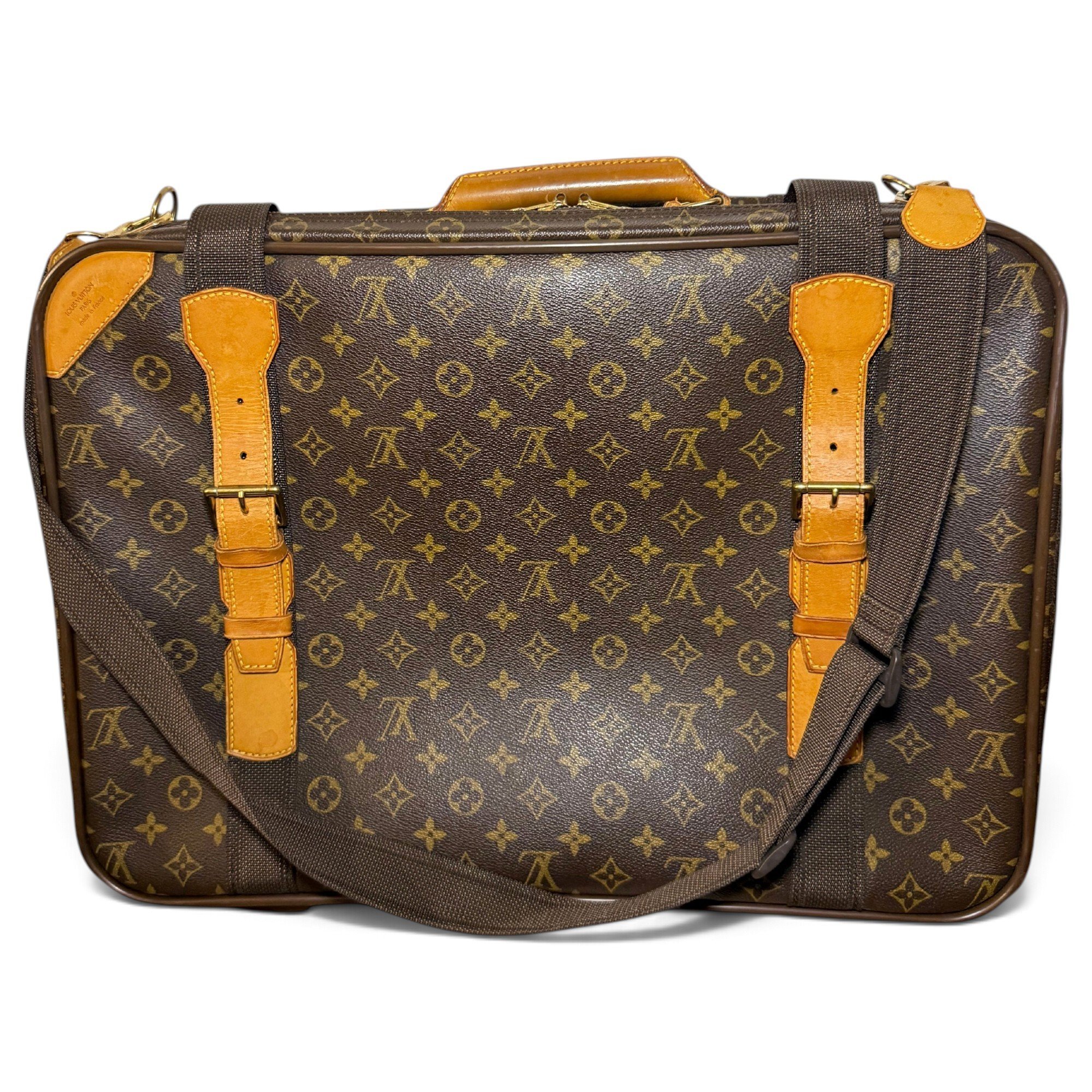 Satellite cloth travel bag