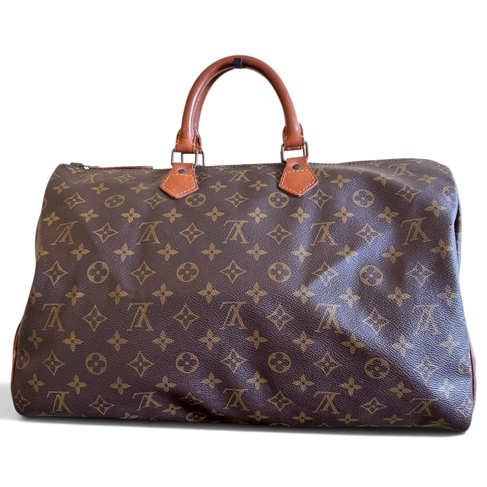 Leather travel bag
