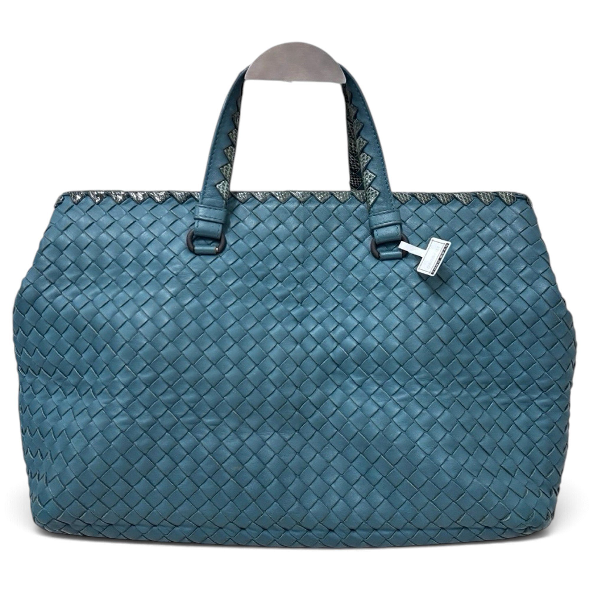 Leather tote