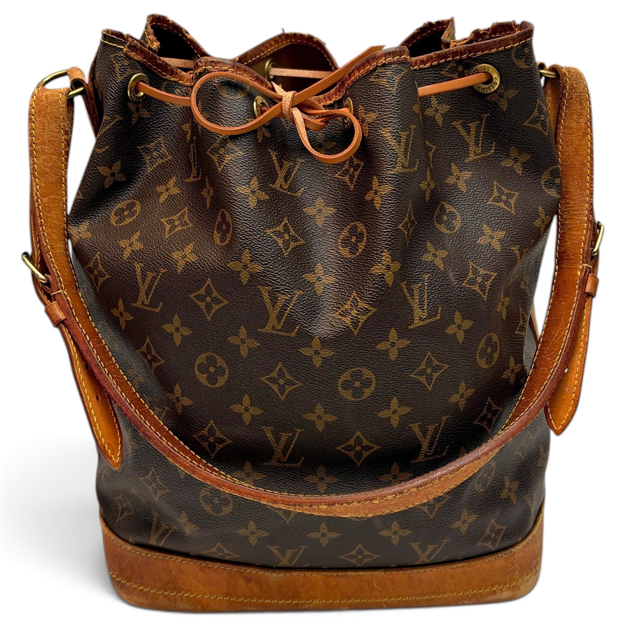 Noé leather handbag