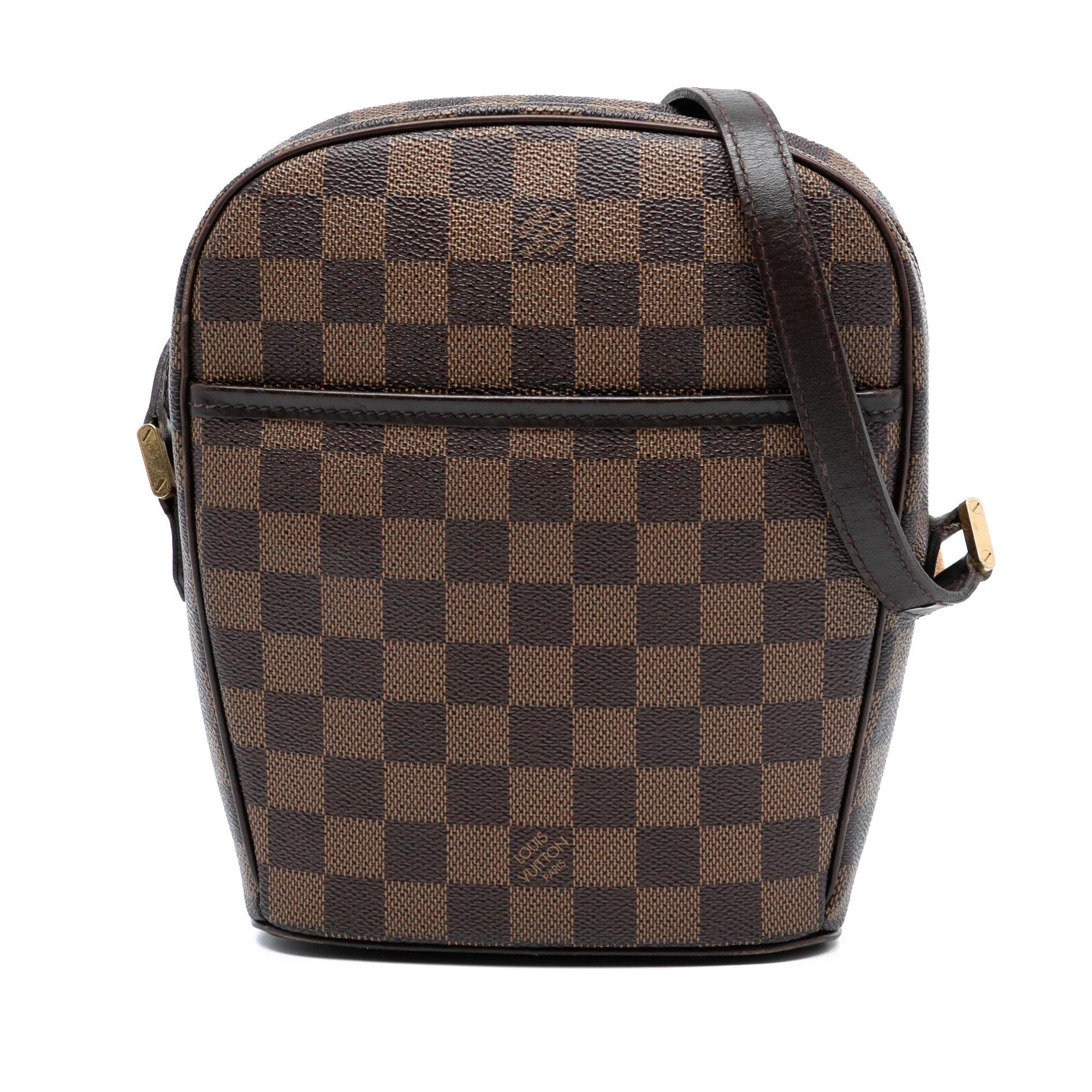 Ipanema leather handbag