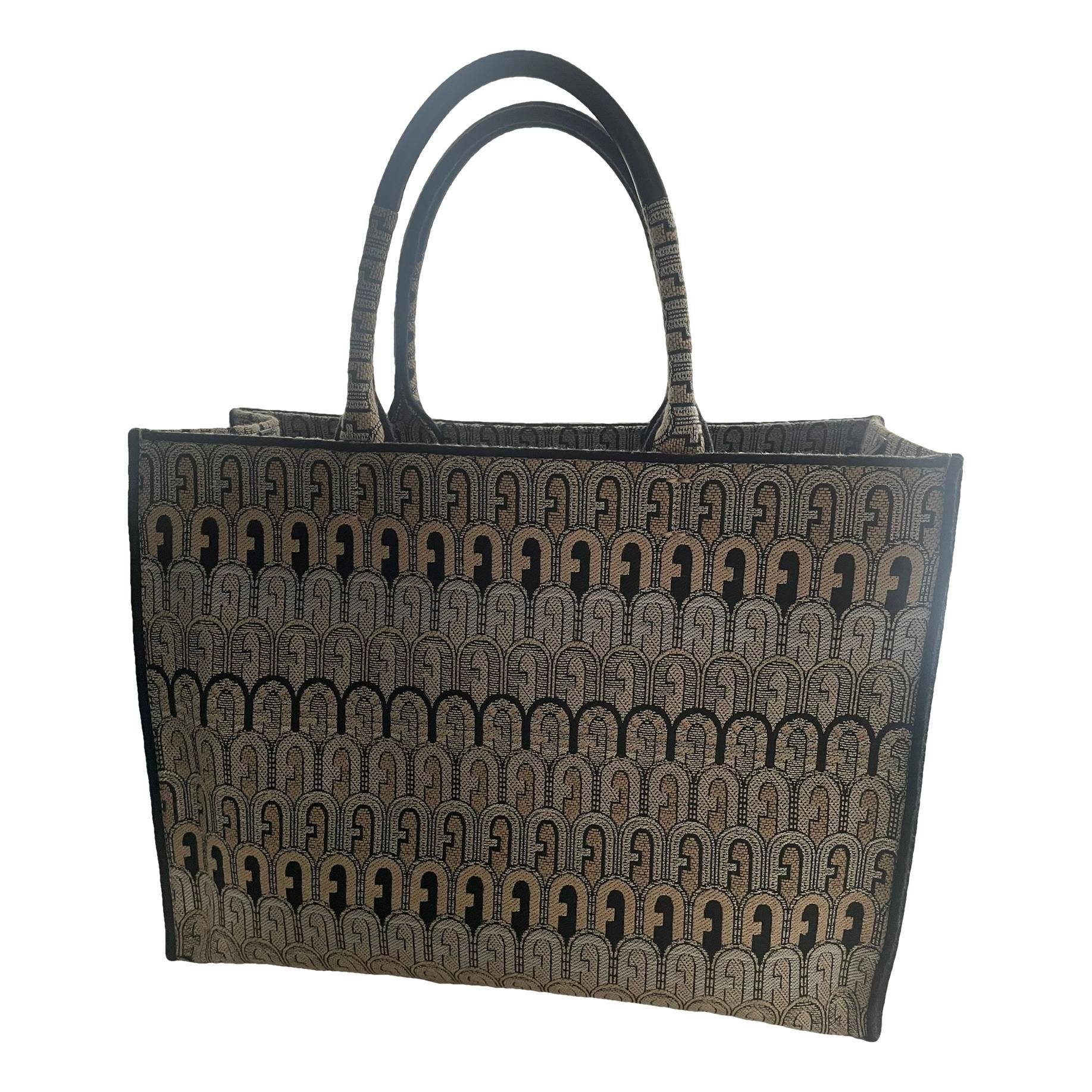 Cloth tote