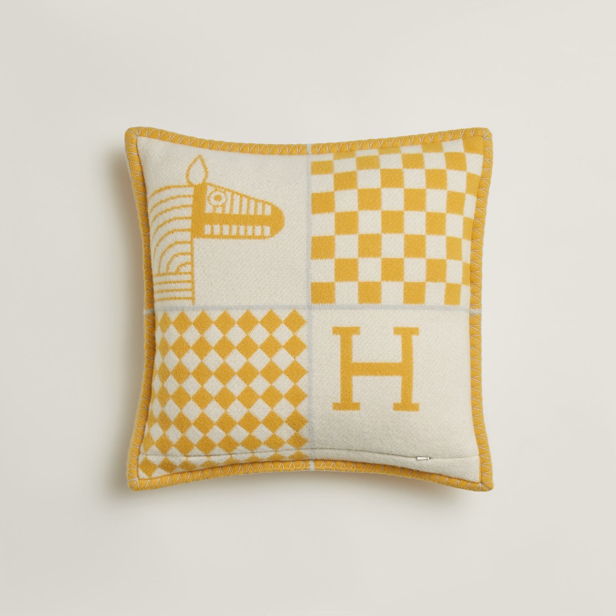 무따르드 Avalon Animaux Nattes 쿠션