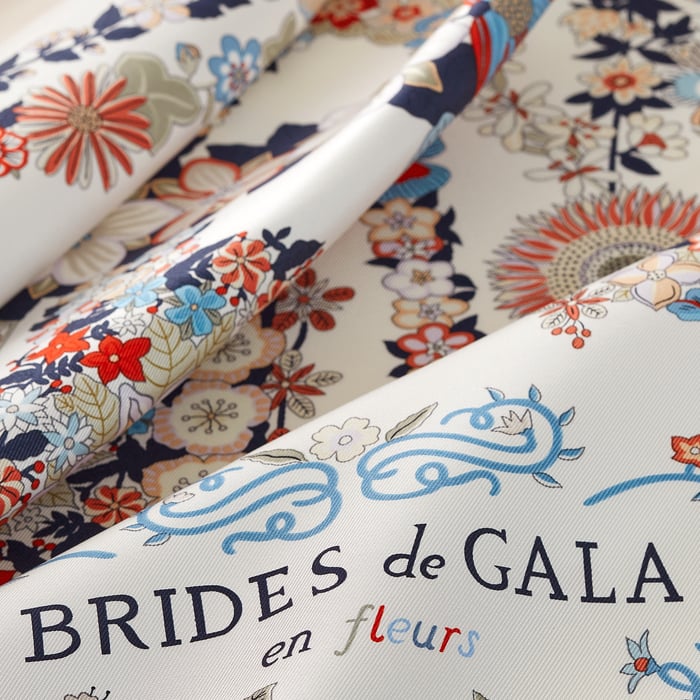 Brides De Gala En Fleurs Scarf 90