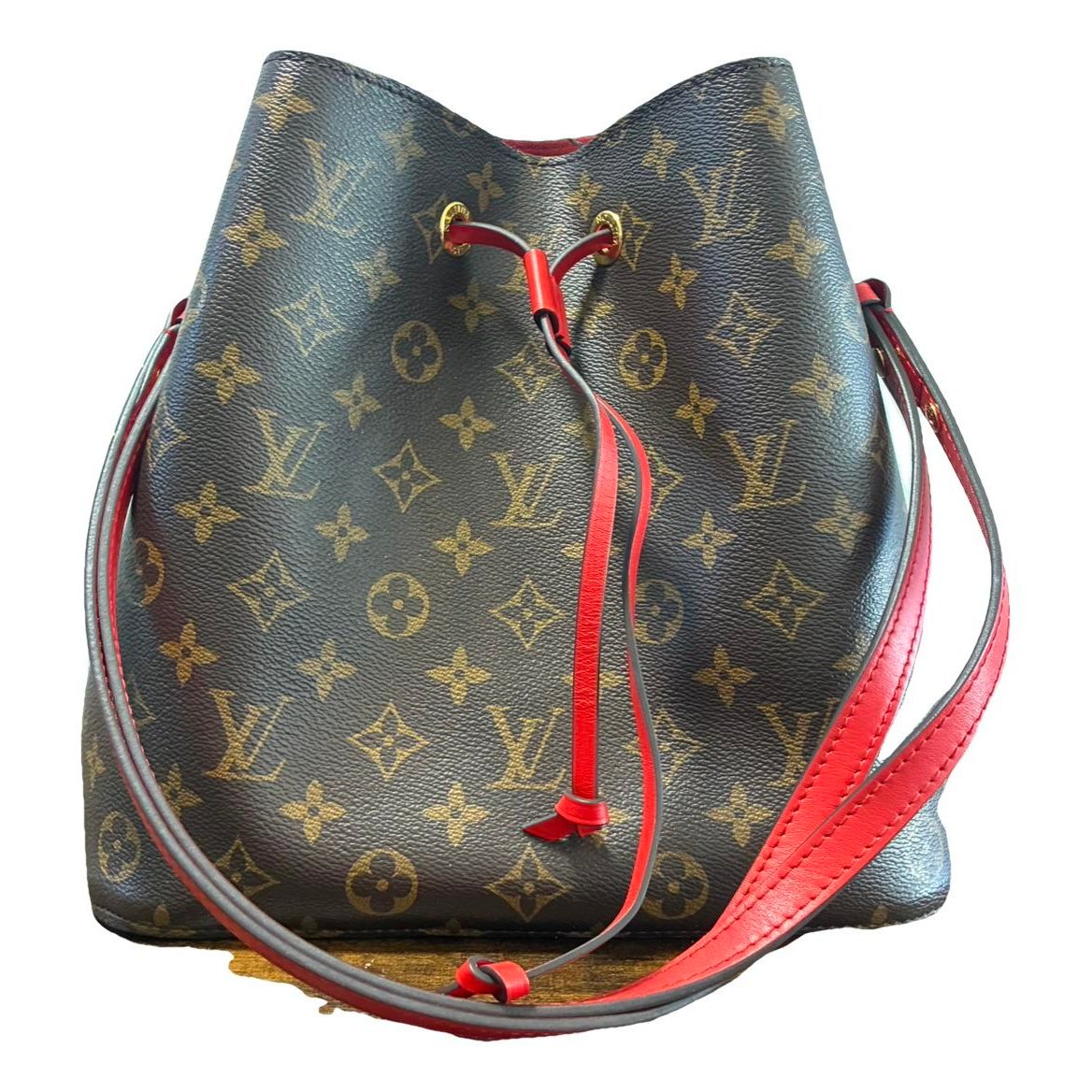 Bucket leather handbag
