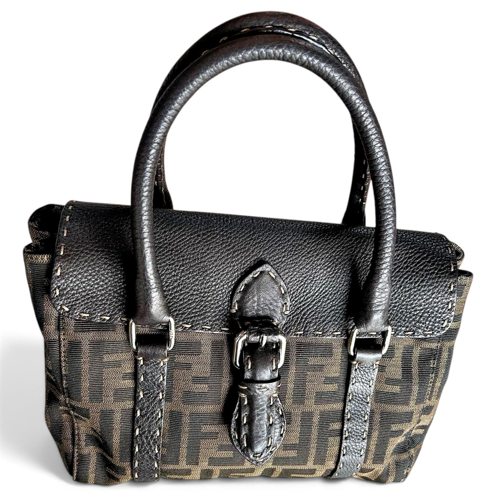 Cloth handbag