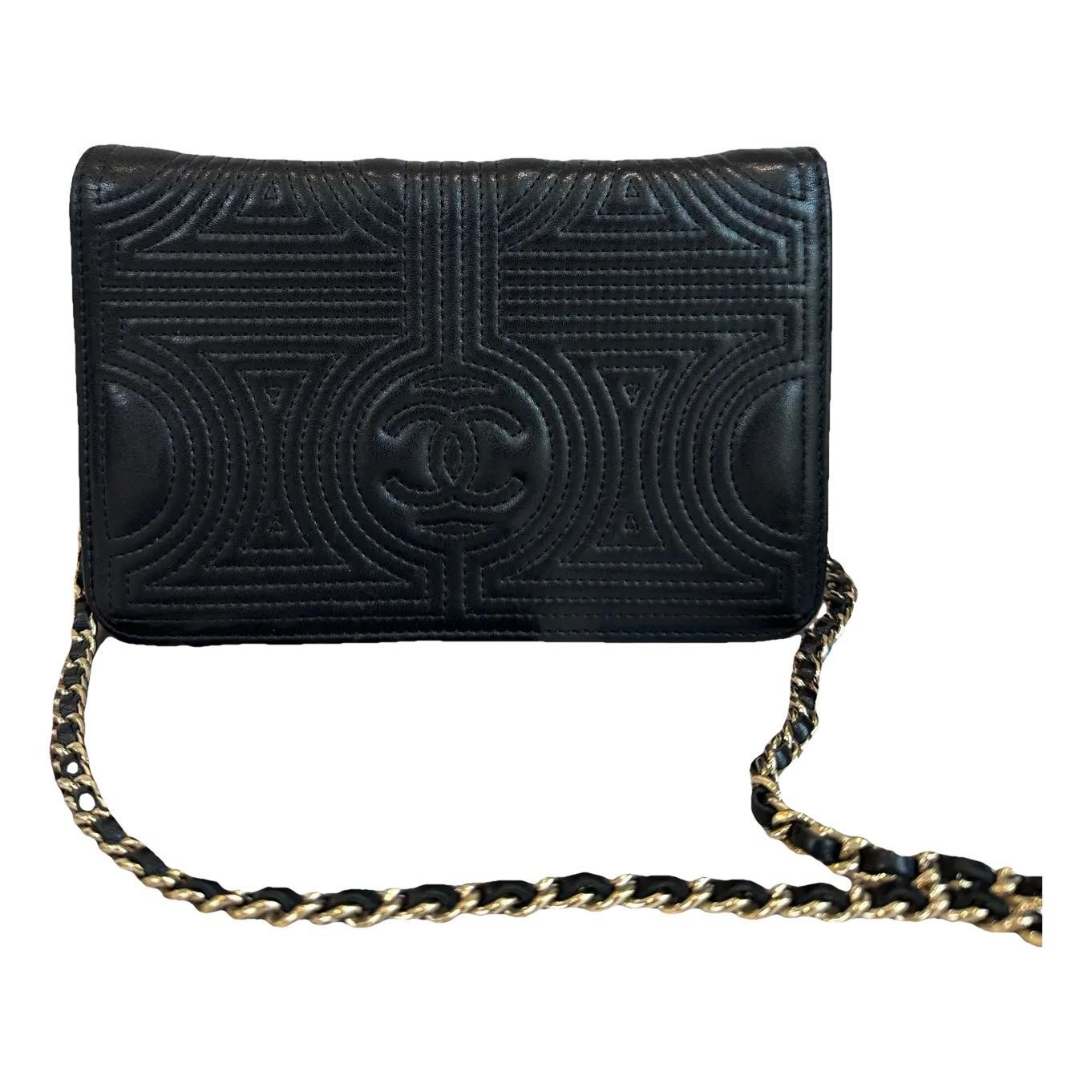 Wallet On Chain Double C leather crossbody bag