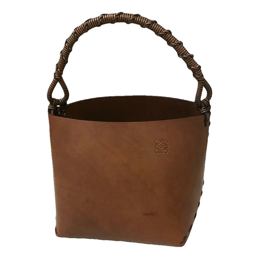Gate Bucket leather handbag