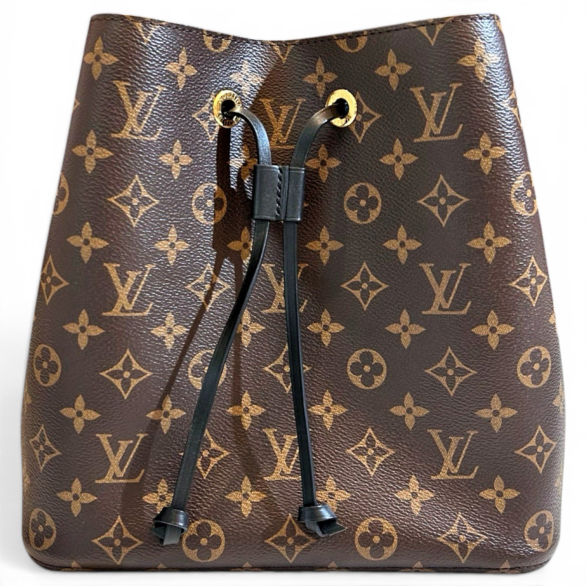 Noé leather handbag