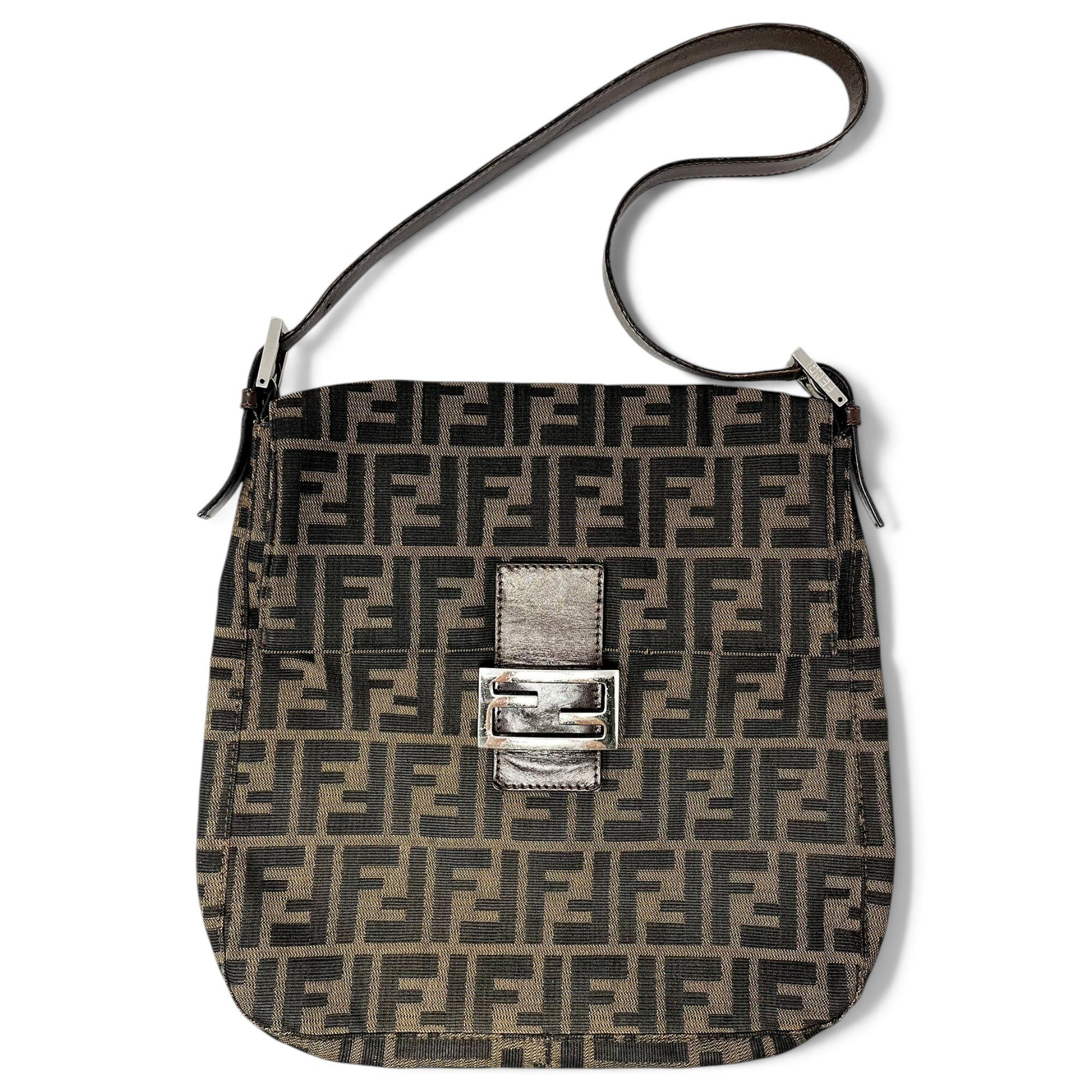 Mamma Baguette cloth handbag