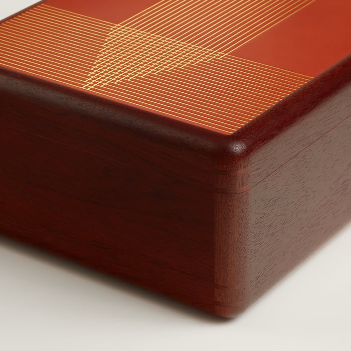 Casaque H Milleraies Cigar Box