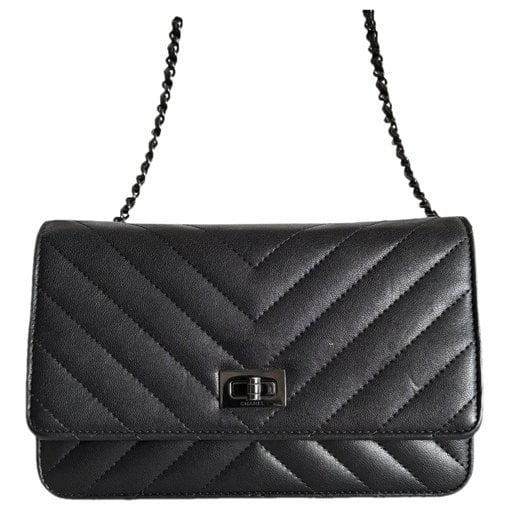 Wallet On Chain 2.55 leather crossbody bag