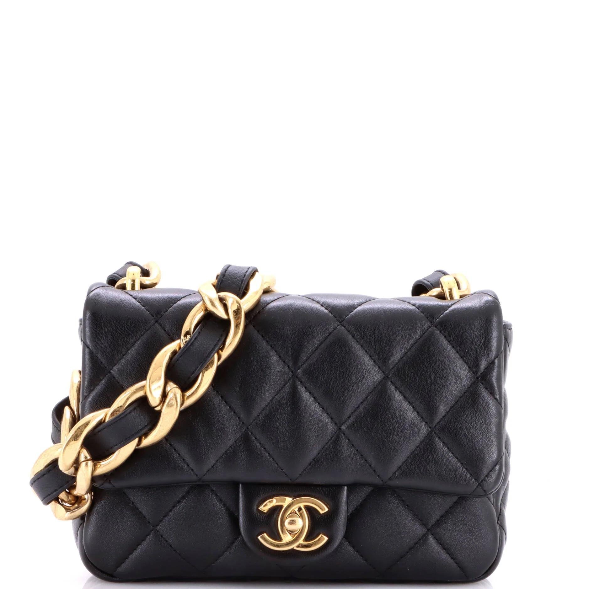 Chanel Leather handbag