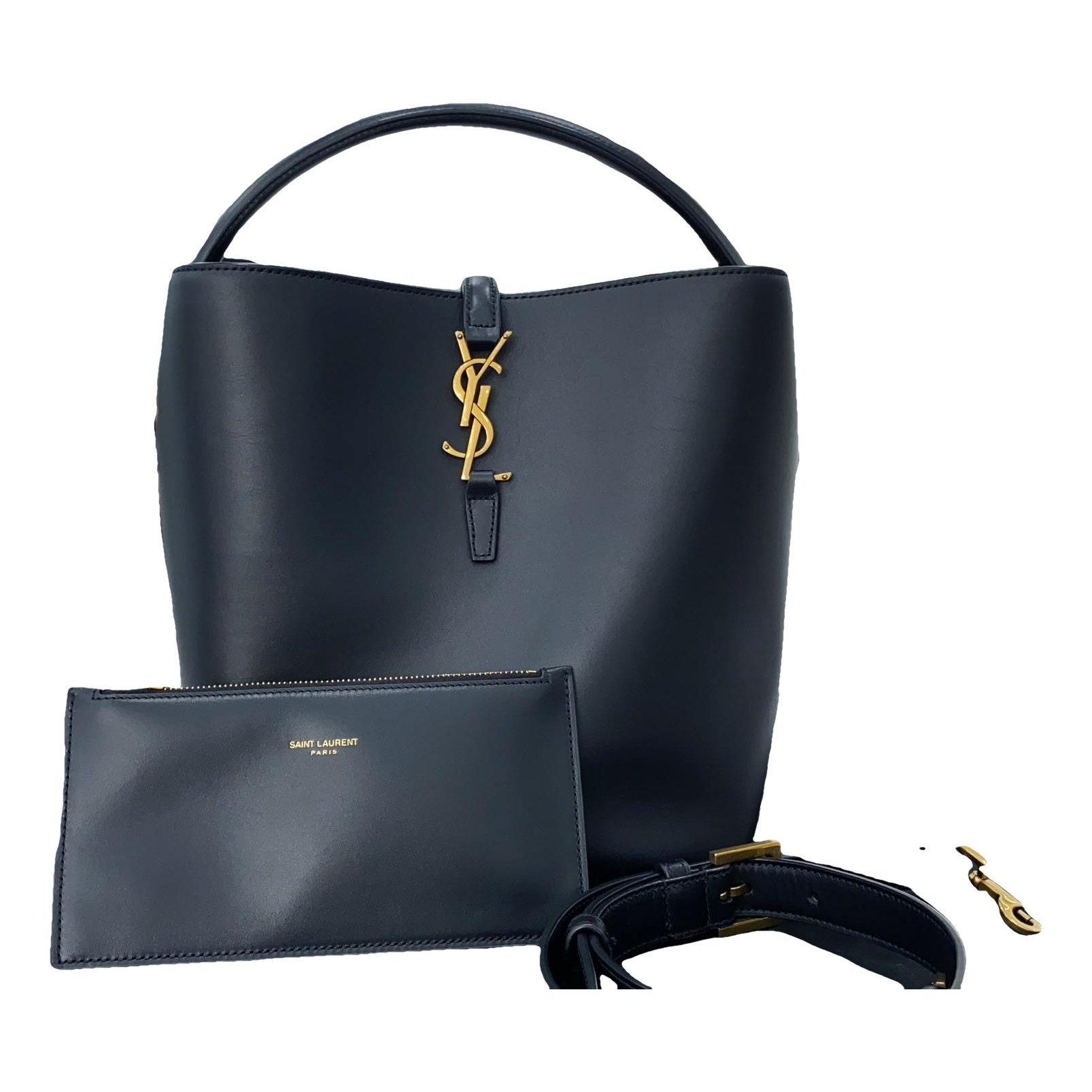 Le 37 leather handbag