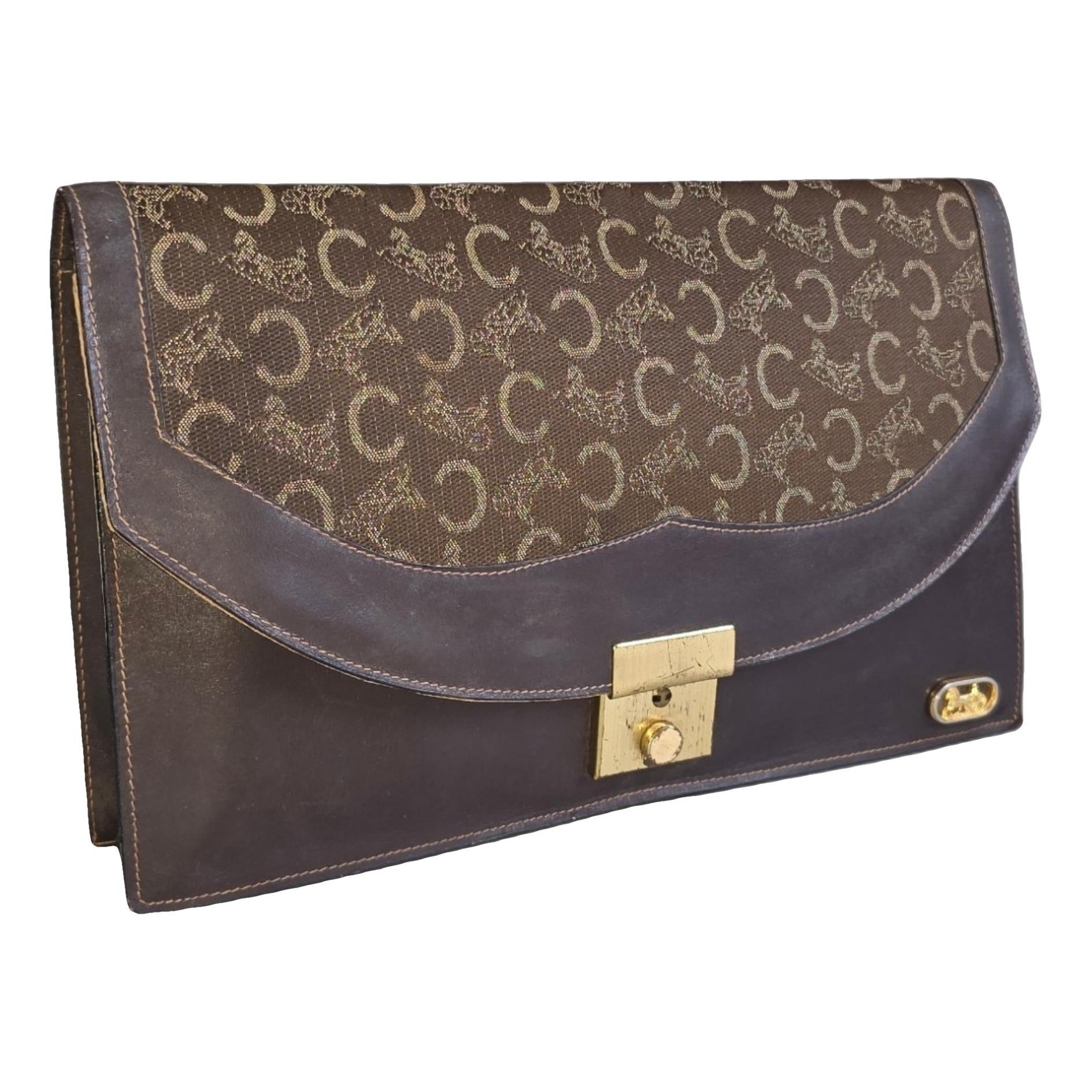 Clutch bag
