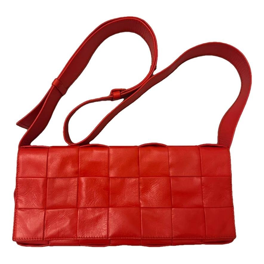 Cassette leather crossbody bag