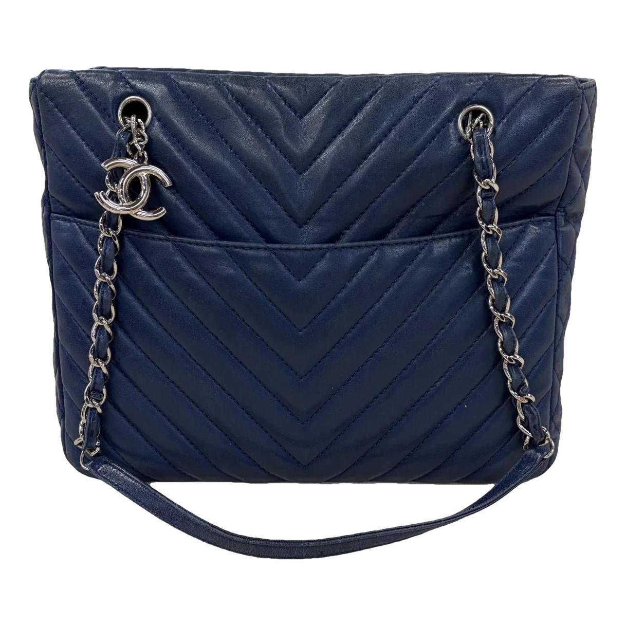 Leather tote