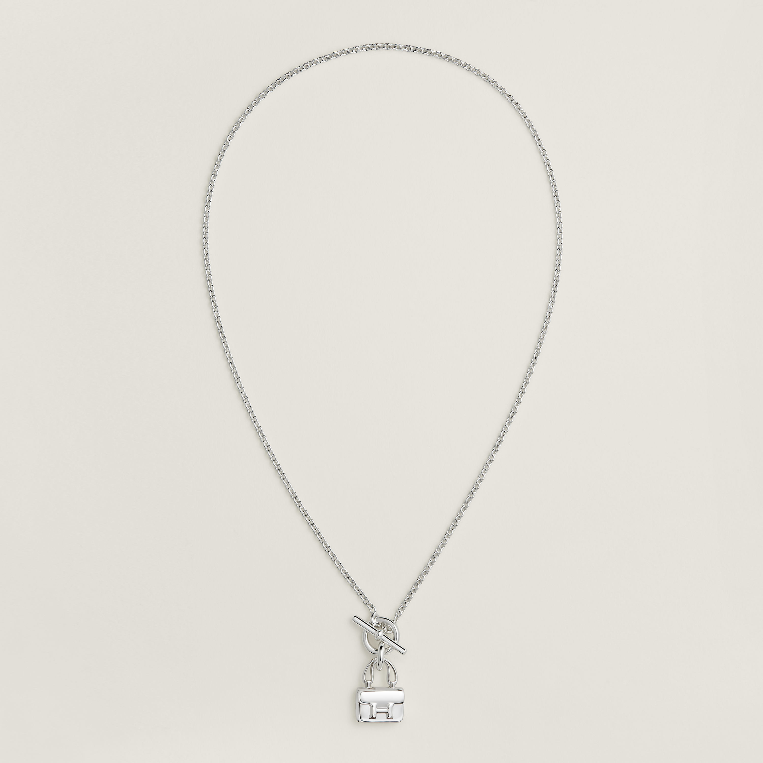 Amulettes Constance pendant