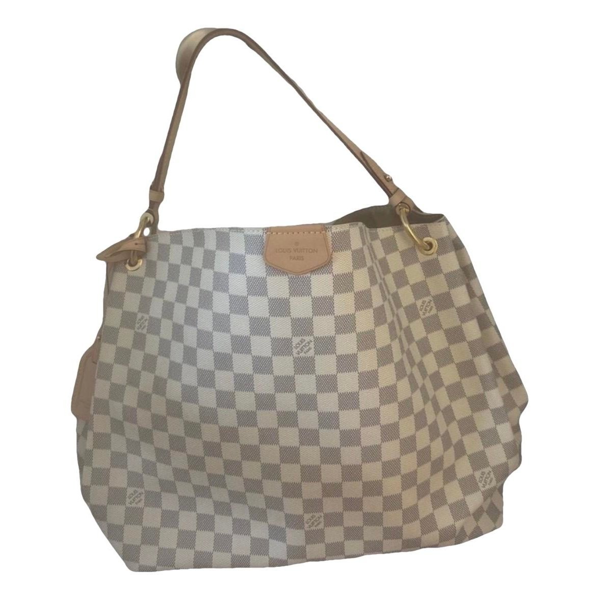 Graceful leather handbag