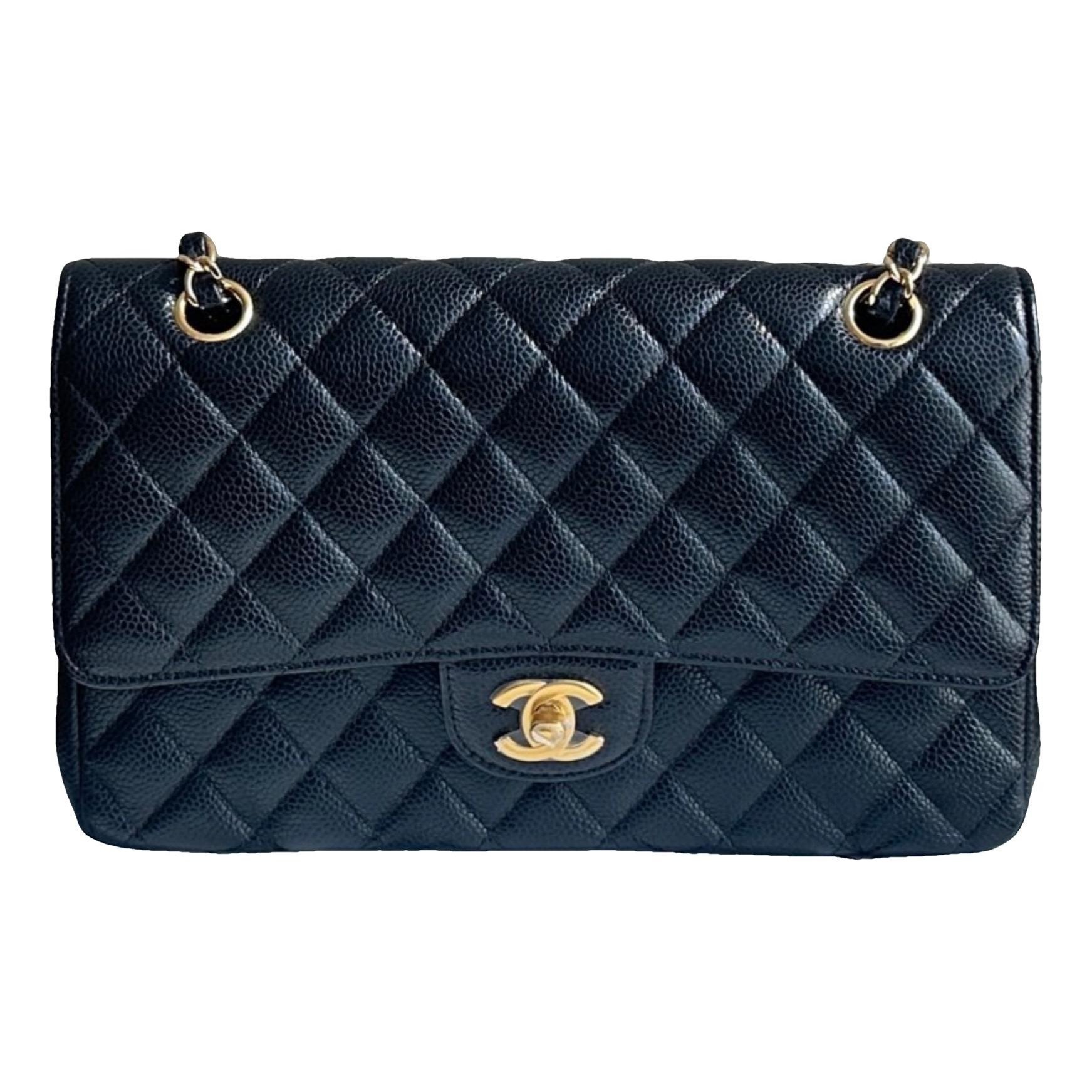 Timeless/Classique leather crossbody bag