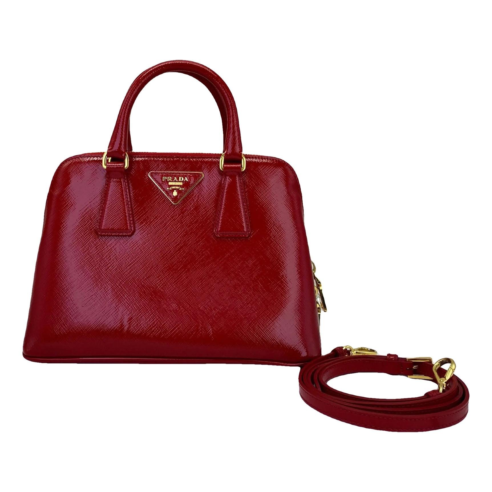 Promenade leather handbag