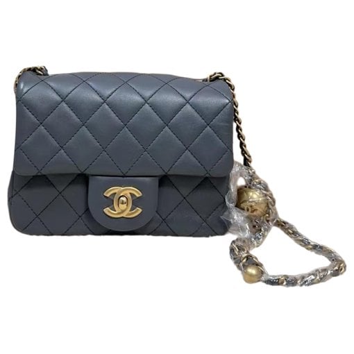 Timeless/Classique leather crossbody bag