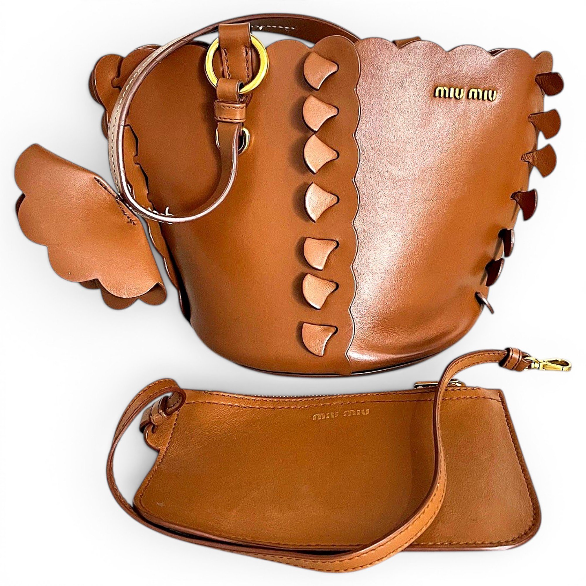 Leather handbag