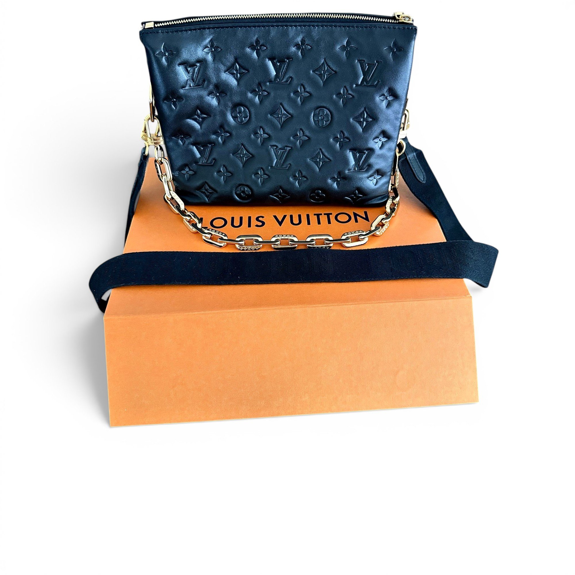 Coussin leather handbag