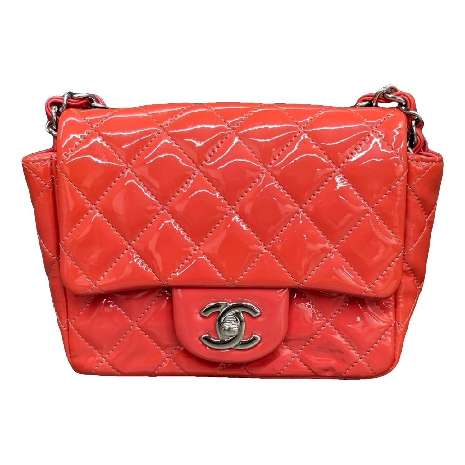 Timeless/Classique patent leather crossbody bag