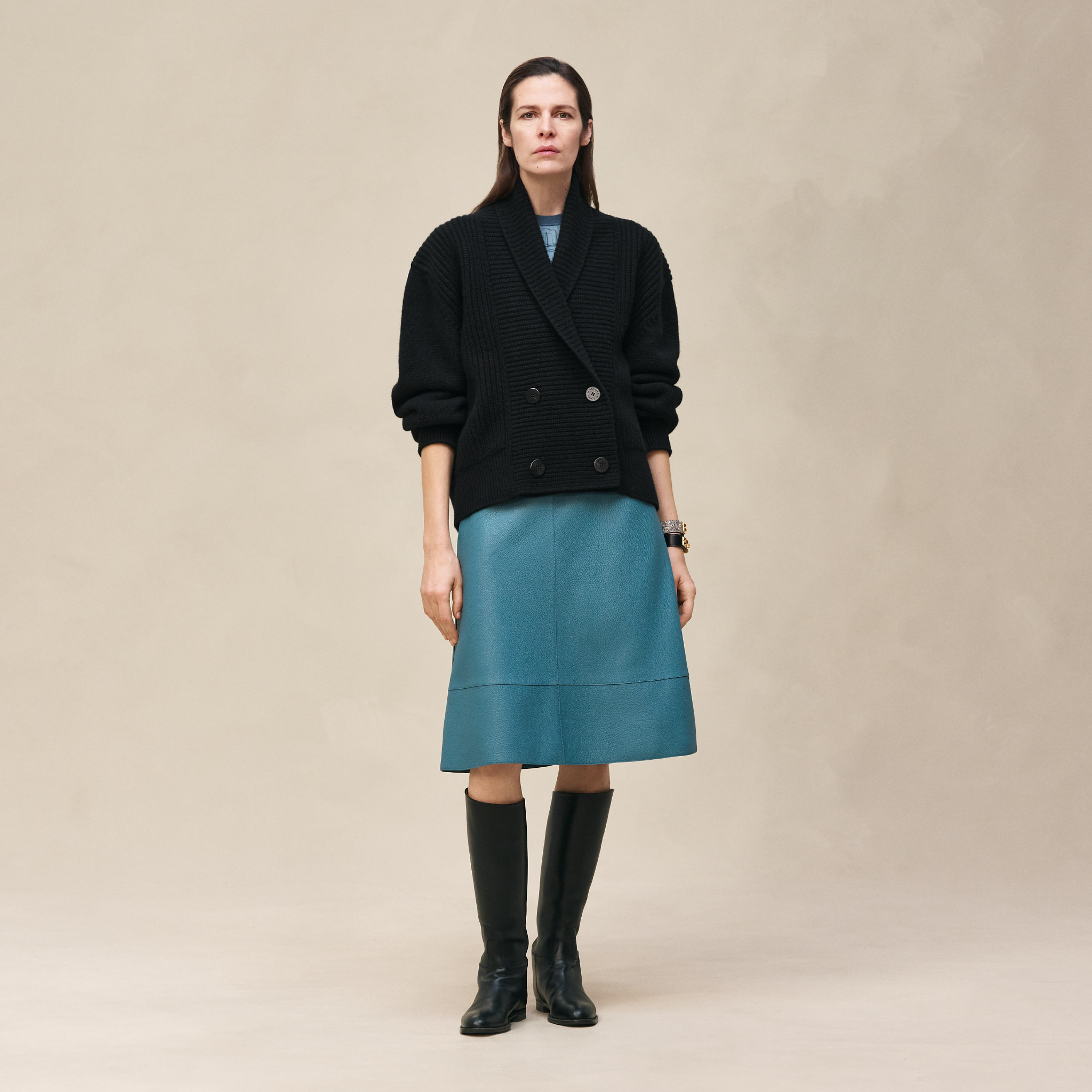 Cashmere buttoned jacket