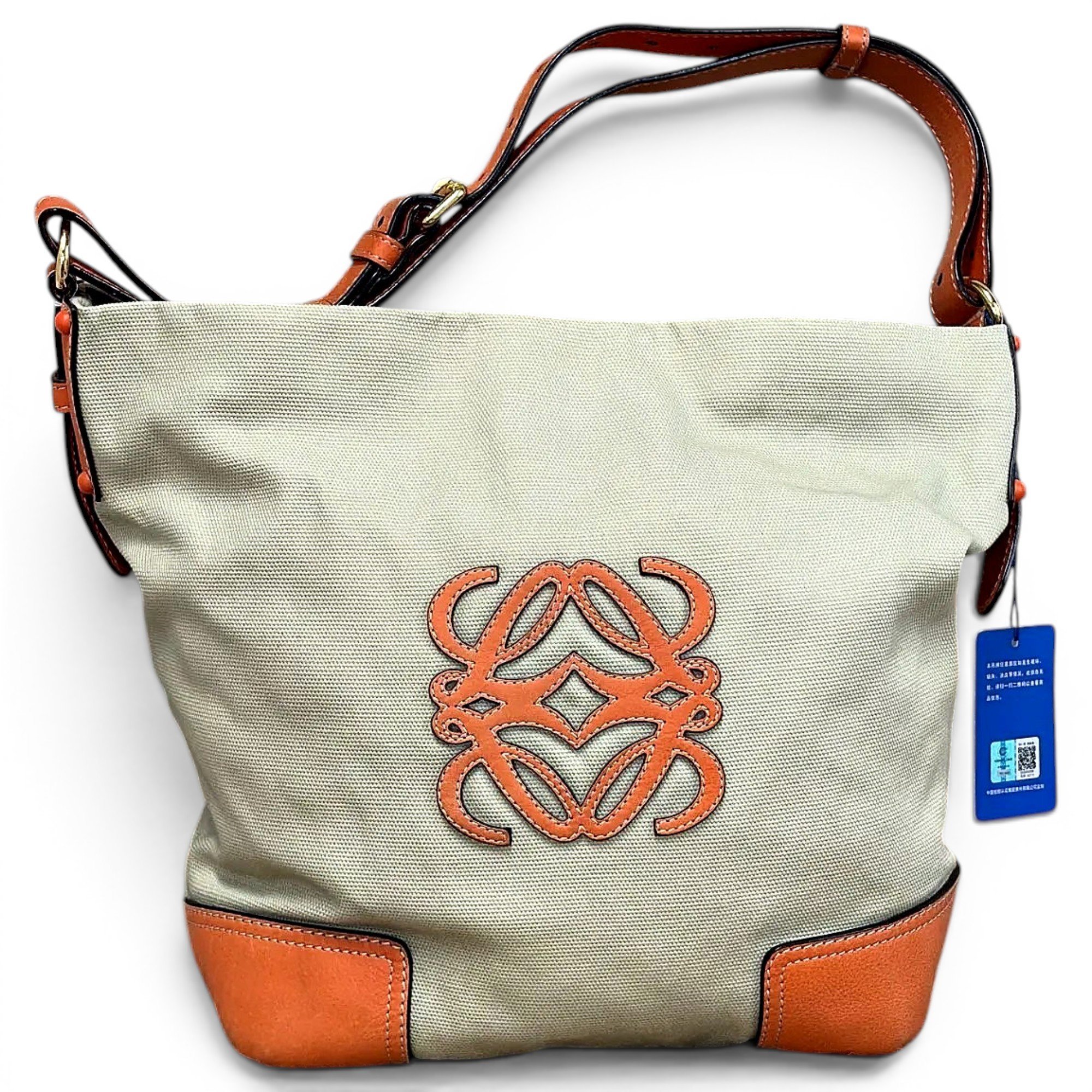 Leather handbag