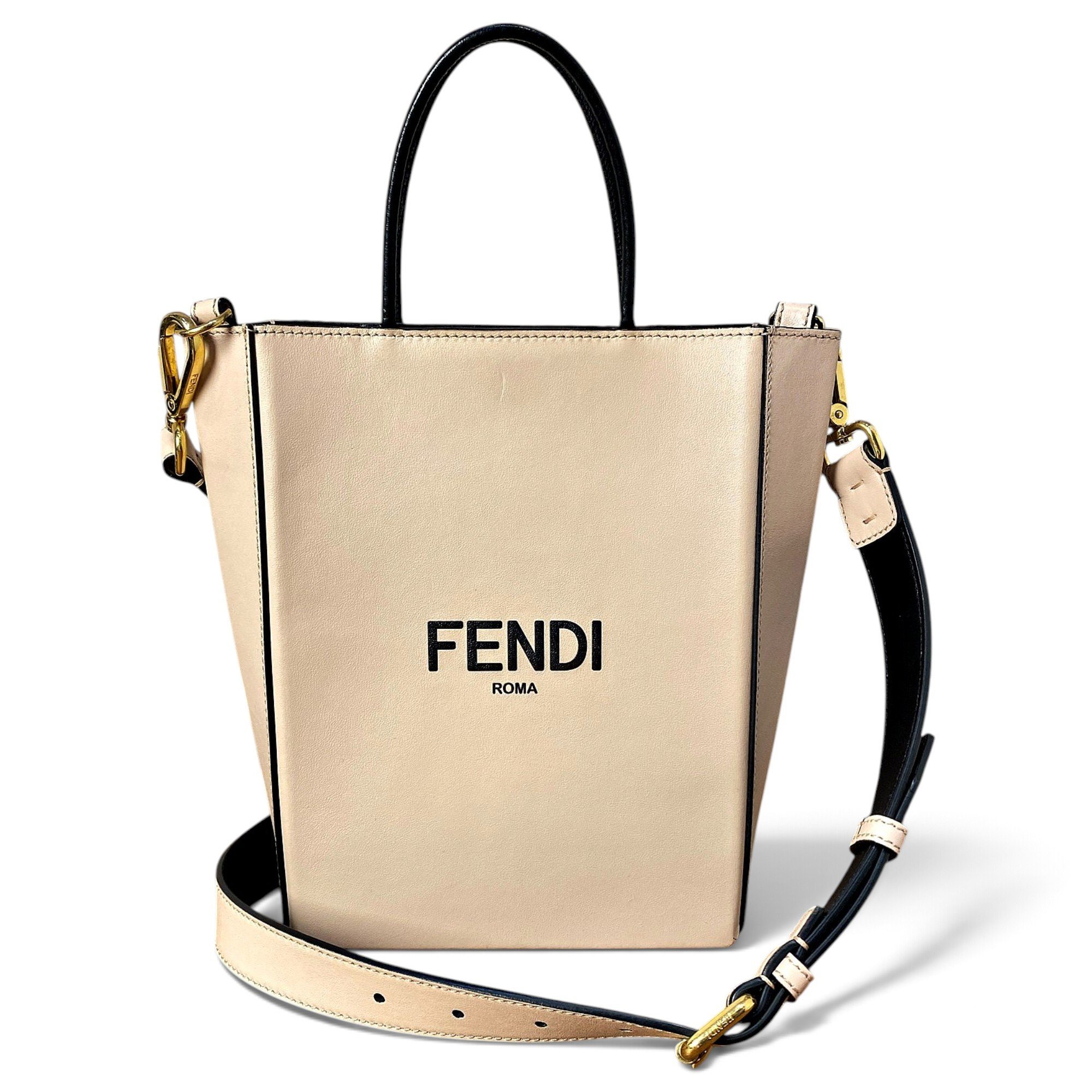 Flip leather tote