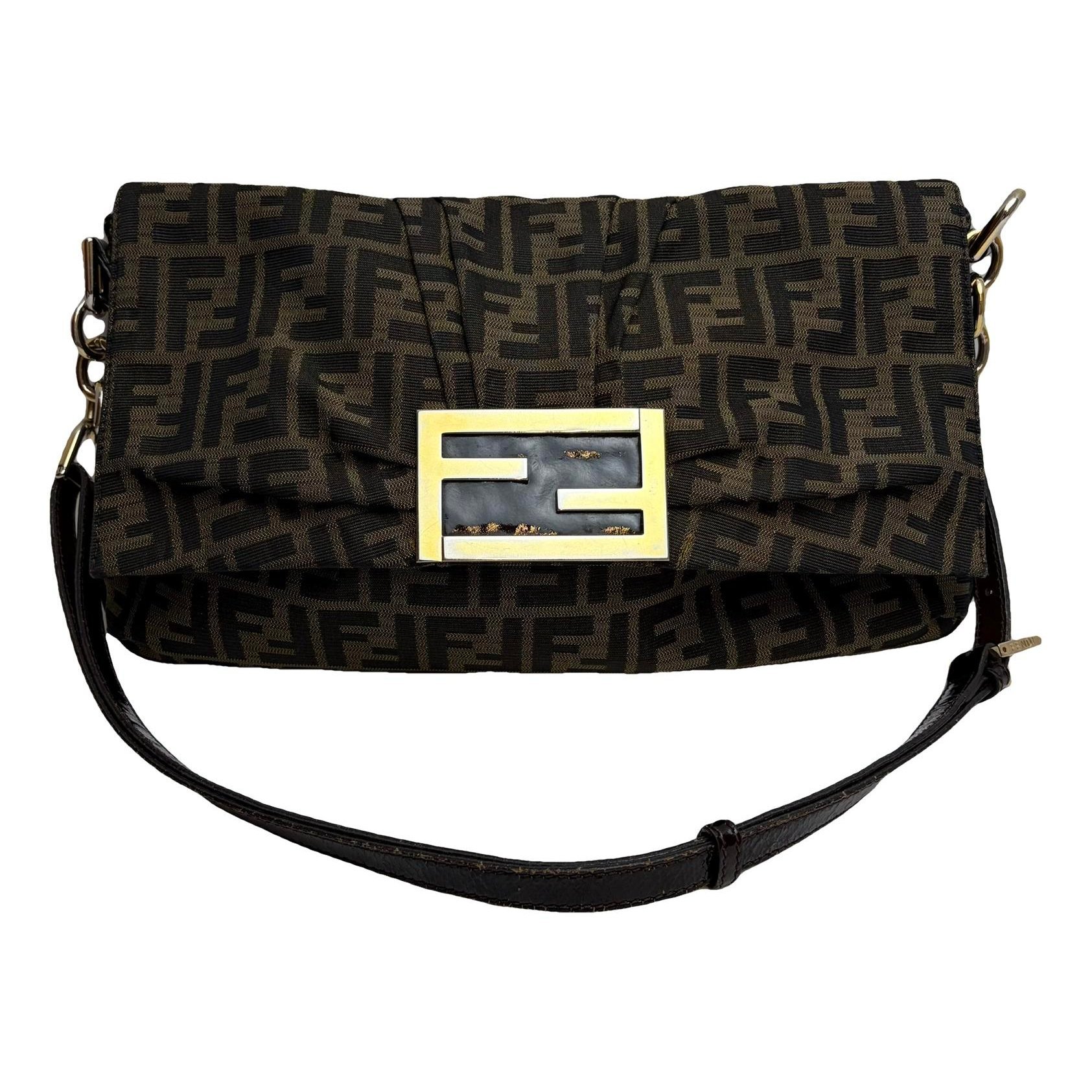 Baguette cloth handbag