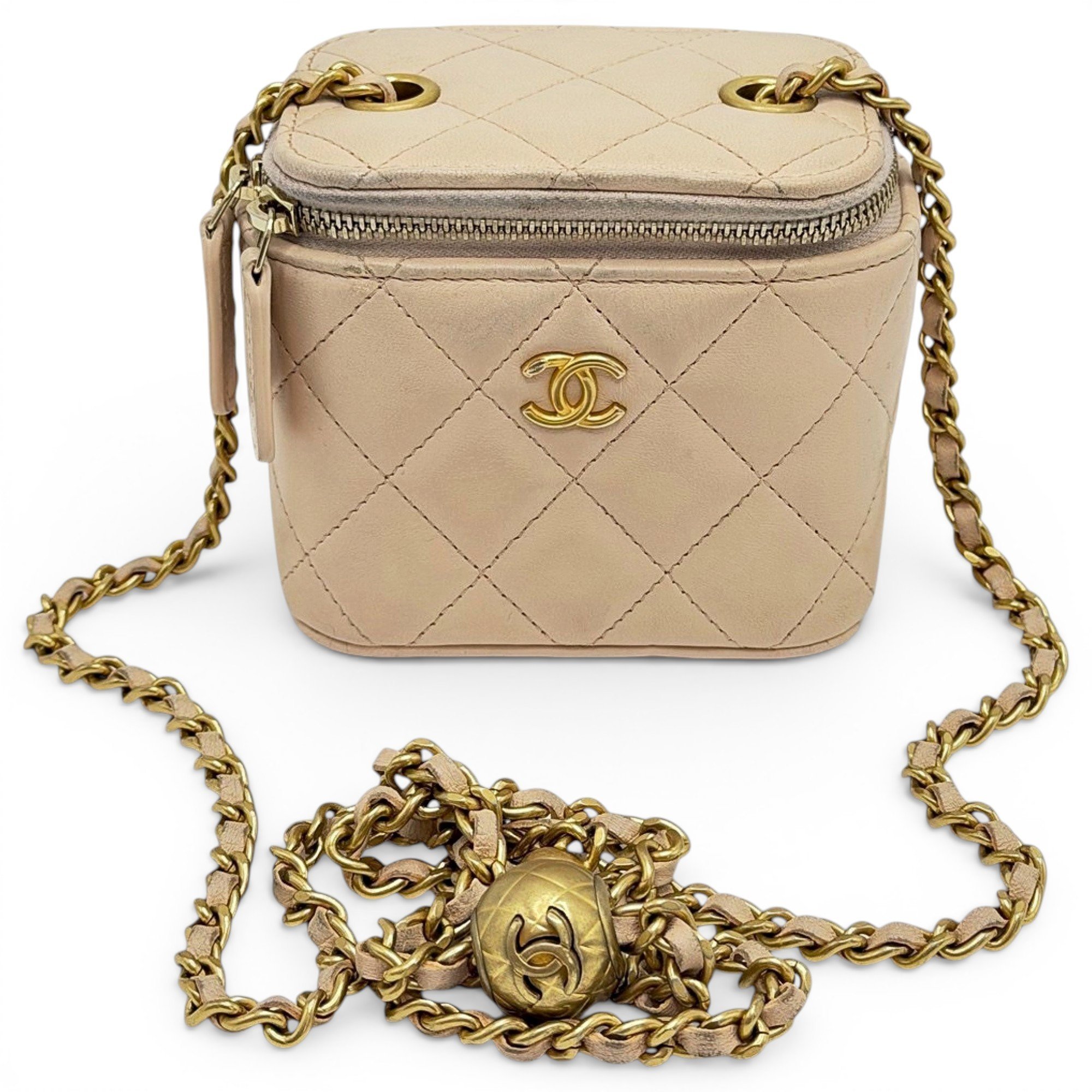 Trendy CC Vanity leather handbag